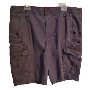 RED CAMEL Men's charcoal gray cargo shorts Tons of pockets sz. 38